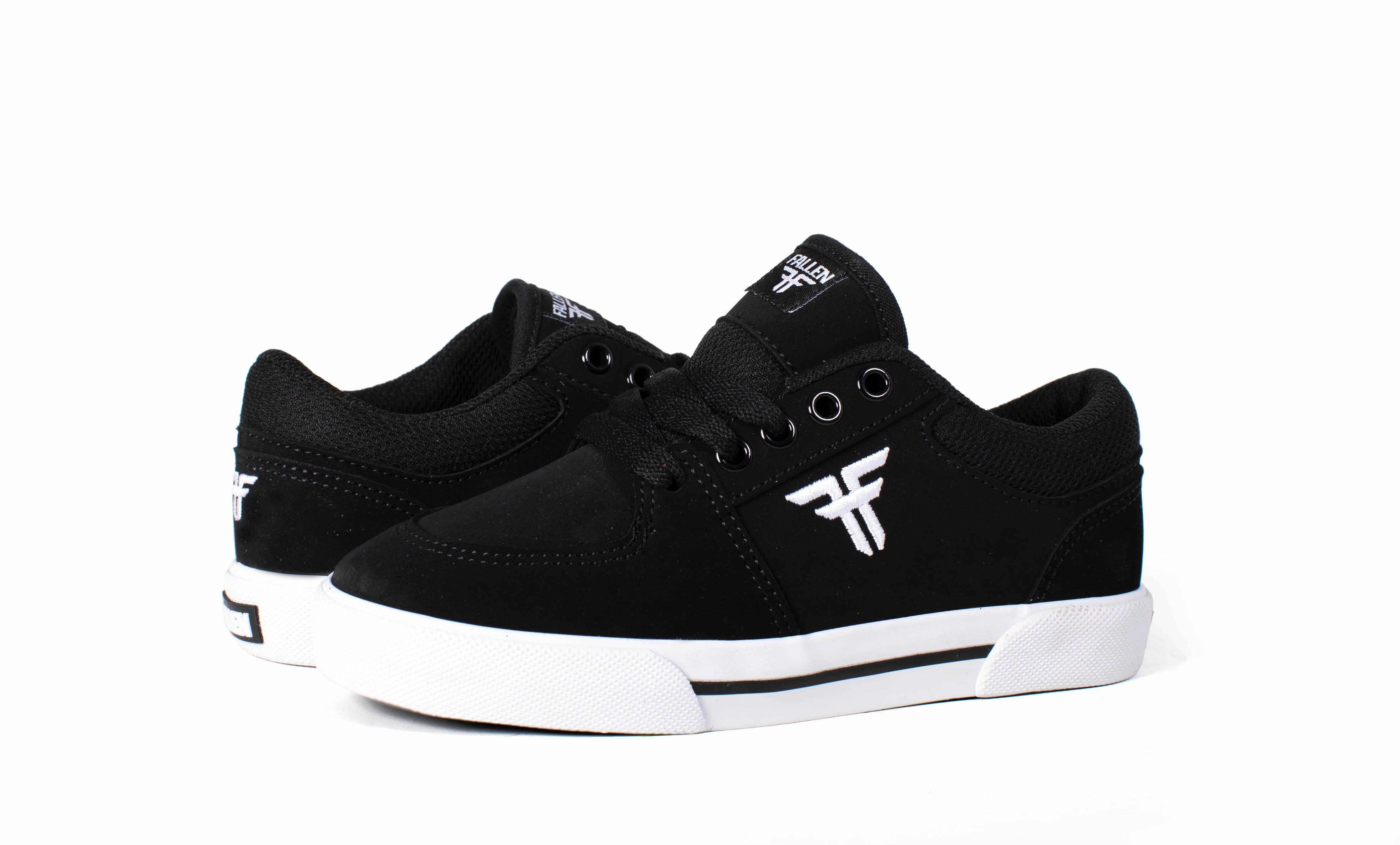 Fallen pivot shoes Clearance