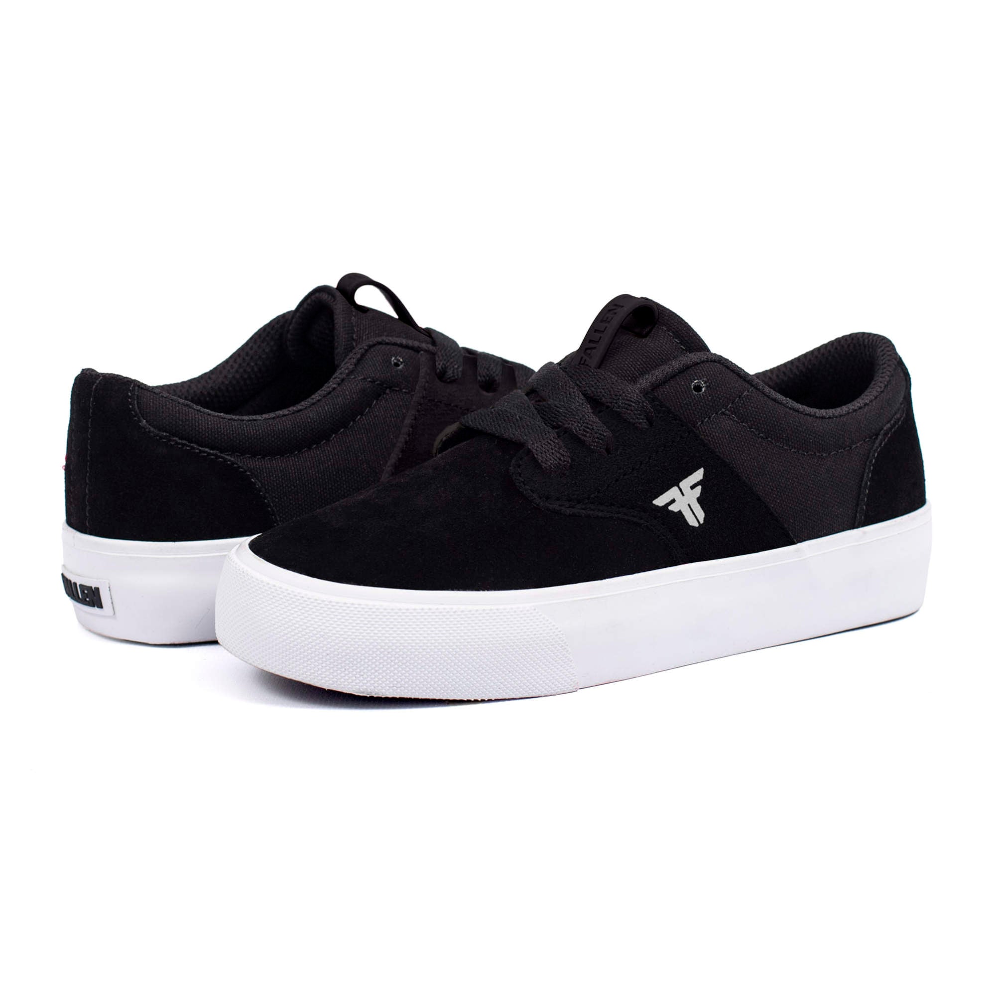 Fallen Footwear Phoenix Kids skate shoes in Black / White perspective image